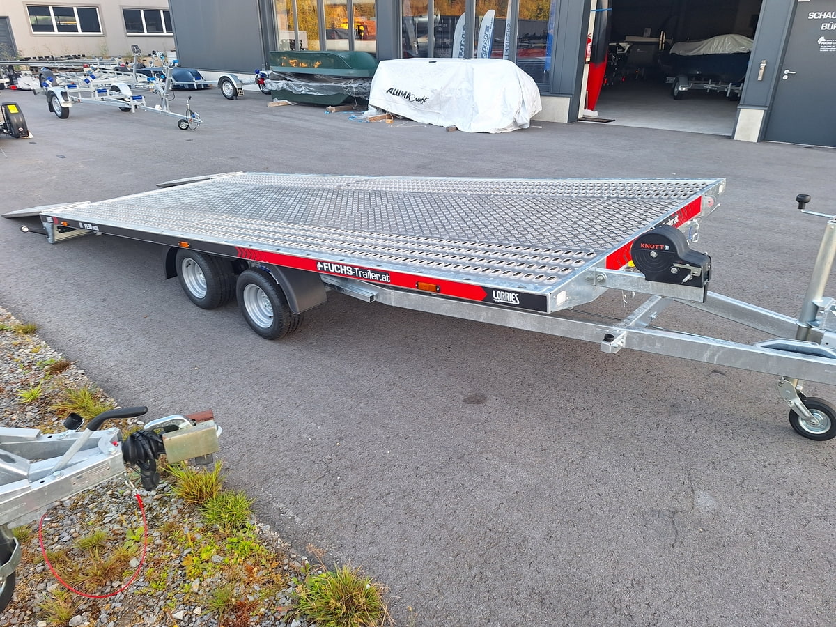Fahrzeug Transporter PL35-5521  - 3 T